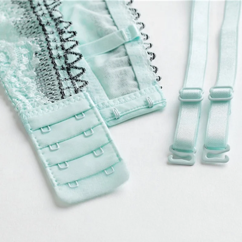 Hot Sale Women Sexy Breathable Lace Bra and Panty Set Fashion Lady Underwear Sets Tree Color Cup Size ABCD