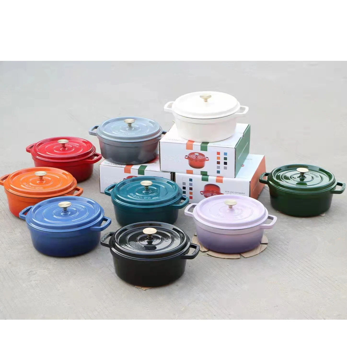 Enamel cast iron cookware kitchenware set can be customized soup pot, Dutch pot has handles on both sides