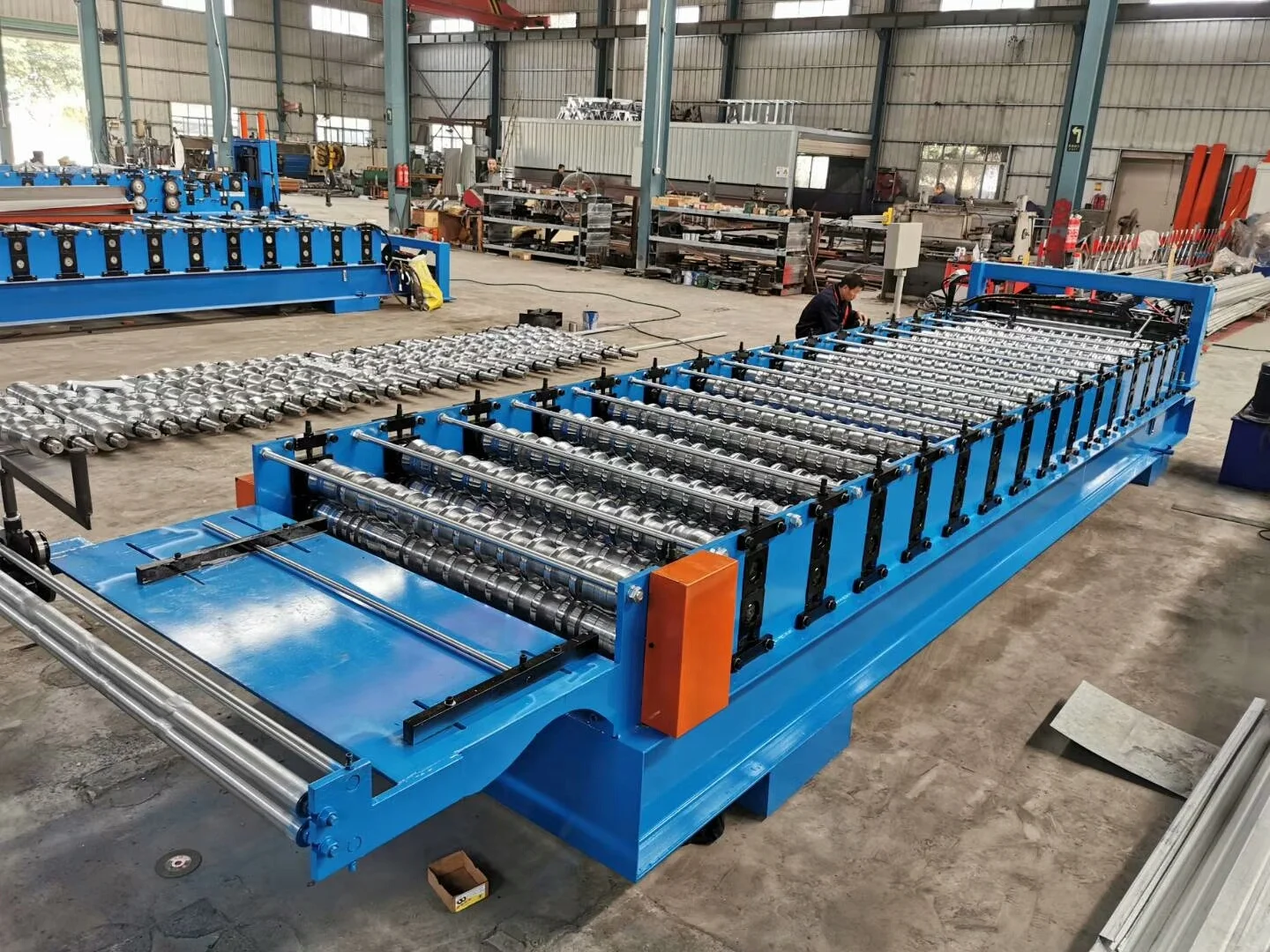 Galvanized corrugated iron sheet roll forming machine wall panel roof panel