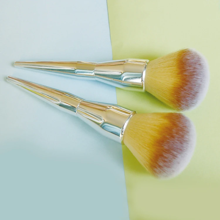 Premium Durable Liquid Cream Buffing Single Concealer Flat Arched Kabuki Foundation Blending Brush
