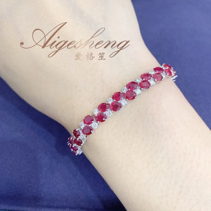 Aigesheng Classic 18K Real Gold Natural Ruby Natural Diamond Rings Au750 Gemstone Jewelry For Ladies