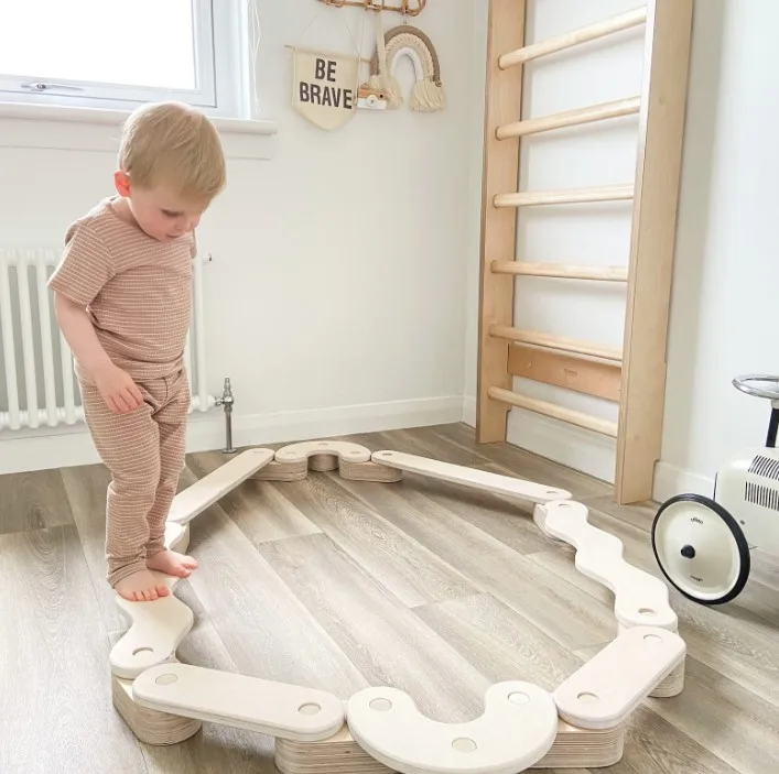 XIHA Montessori Wooden Indoor Foldable Balance Beam For Kids Adjustable Toddler Wood Kid Balance Beam Toys
