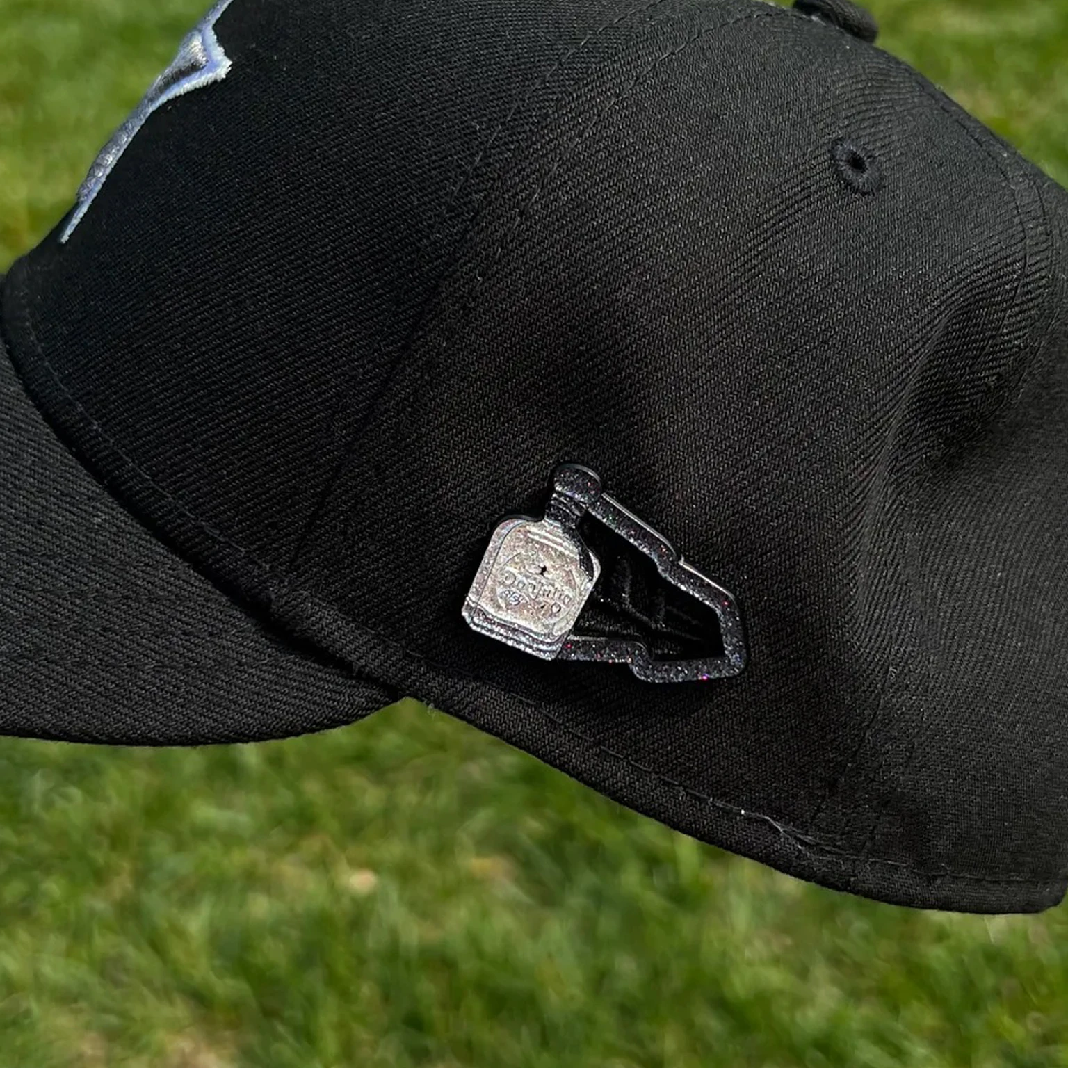 Factory Direct Sale Mariners Mexico Custom Metal Lapel Pins Mexican Baseball Hat Pin