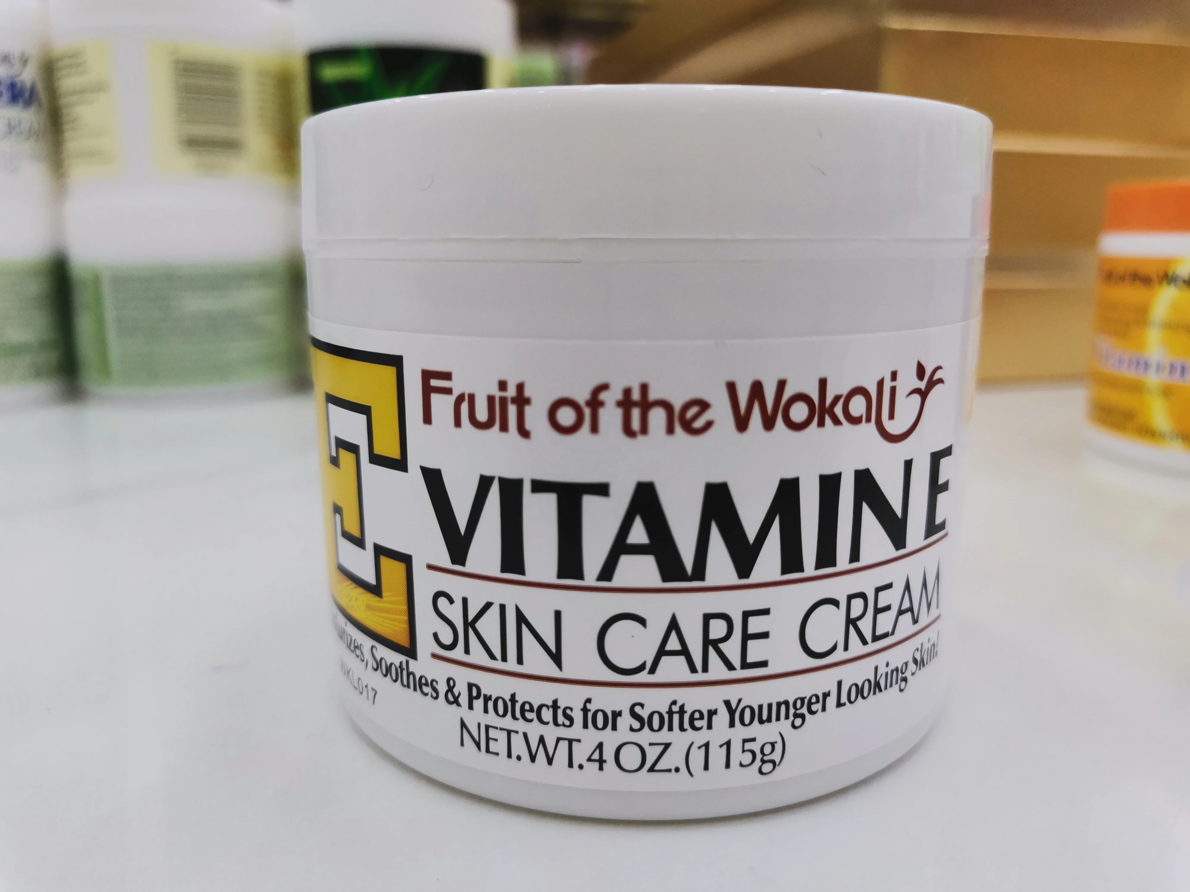 Best Seller Wokali  Pure Natural 115G Vitamin C Sun-aging Defense Skin Care Cream-Moisturizing, Whitening & Anti-Wrinkles
