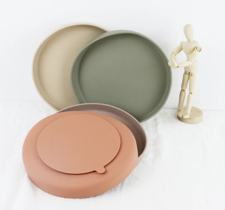 Silicone regular plate BPA Free strong Suction Baby Toddler Plate Microwave Dishwasher Baby Buy Silicone Baby Feeding Suit