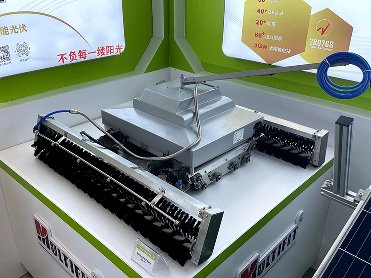 2024 The Latest Full-automatic T1 Solar Panel Cleaning with Robot Remote Control Solar Cleaning Equipment Solar Cleaning Robots