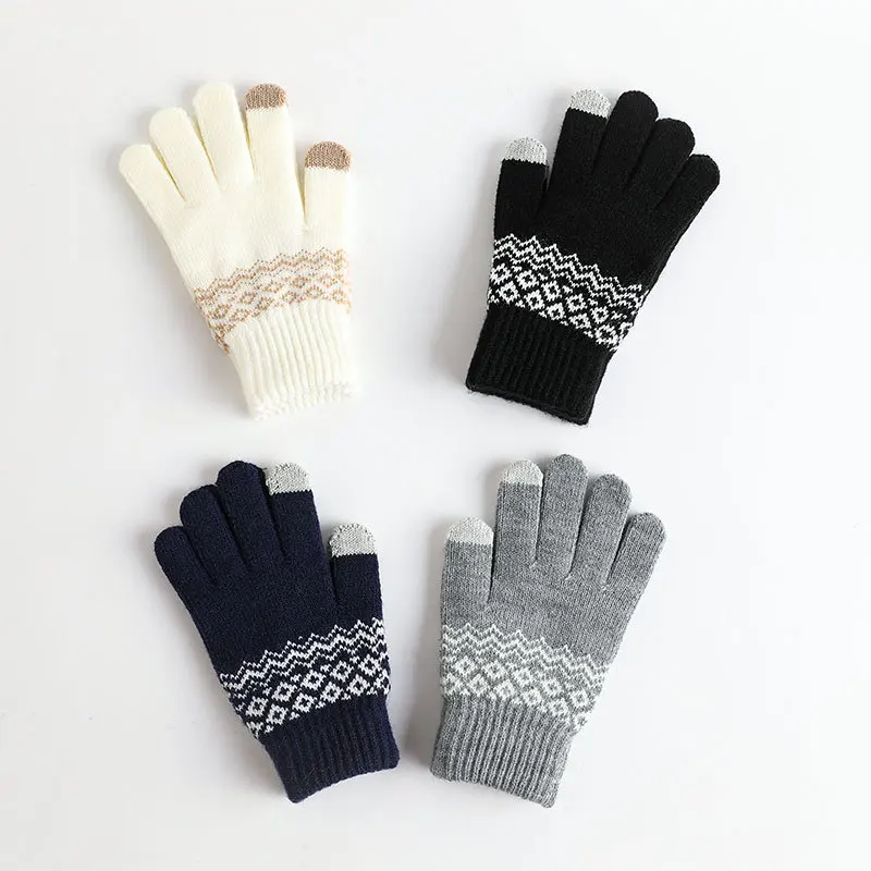 Wholesale knitted touch screen gloves for winter warmth protection with plush wool and warm gloves