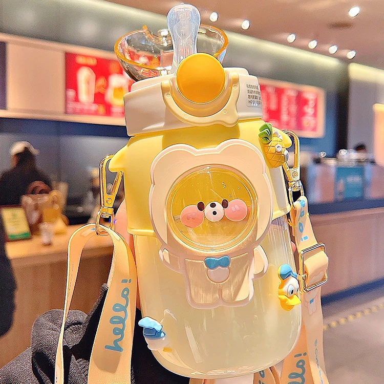 Unique Bio Plastic Grey Translucent Sippers Water Beige Wide Mouth Sport Bottle