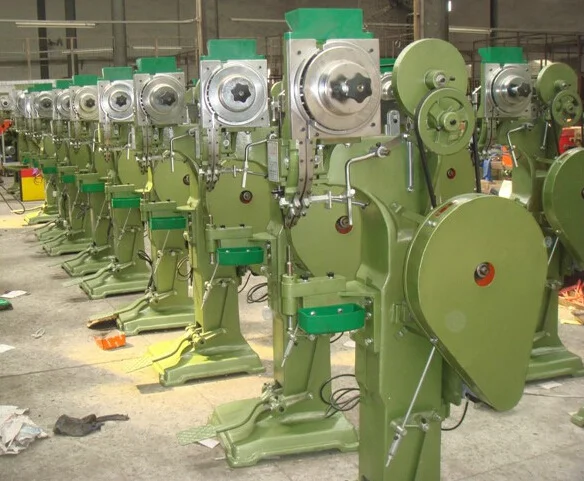 QK Solid rotary rivet machine Hollow rivet machine