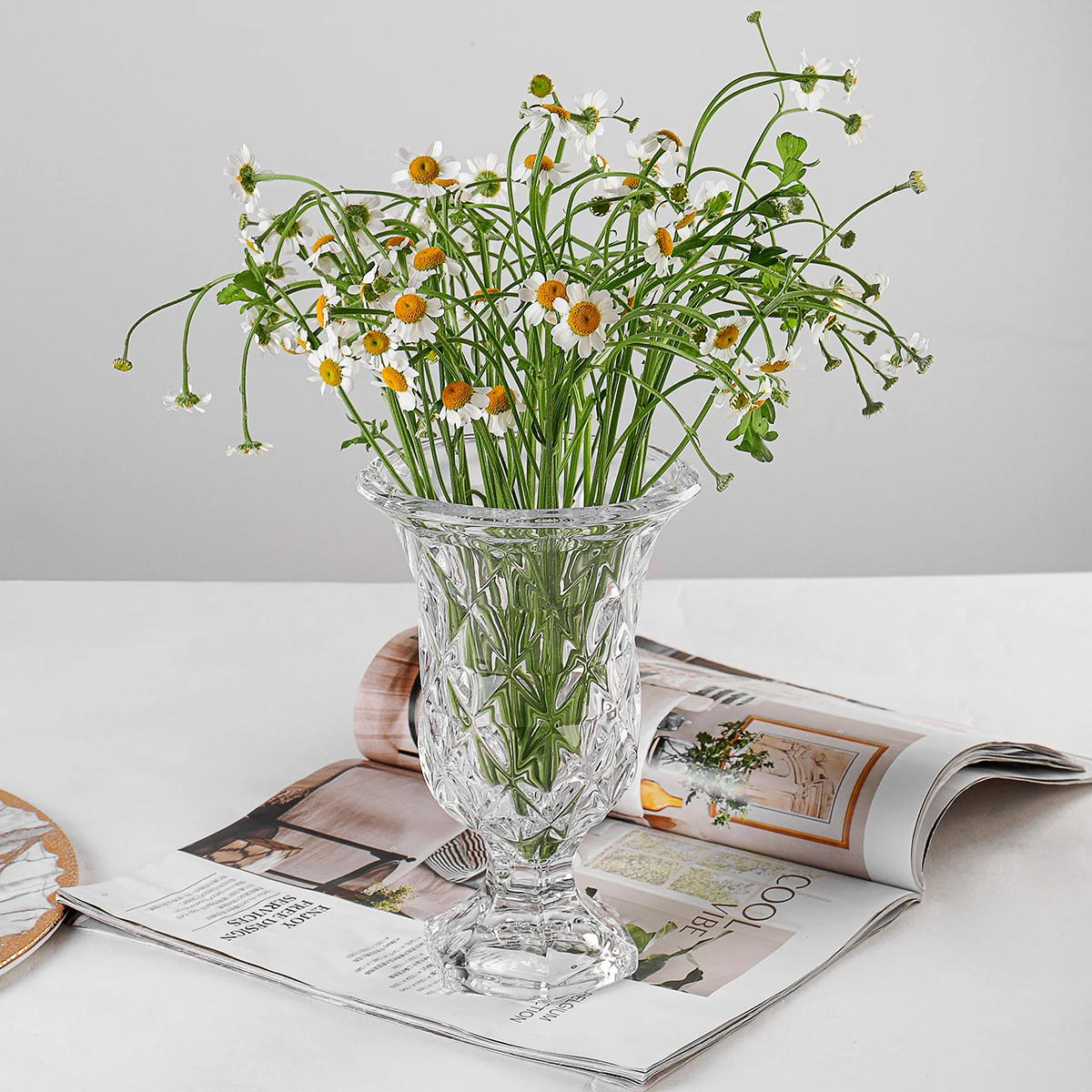 China Supplier Thicken Crystal Aesthetic Regular MouthDecror Clear household Wide Mouth wedding vases centerpieces decoration