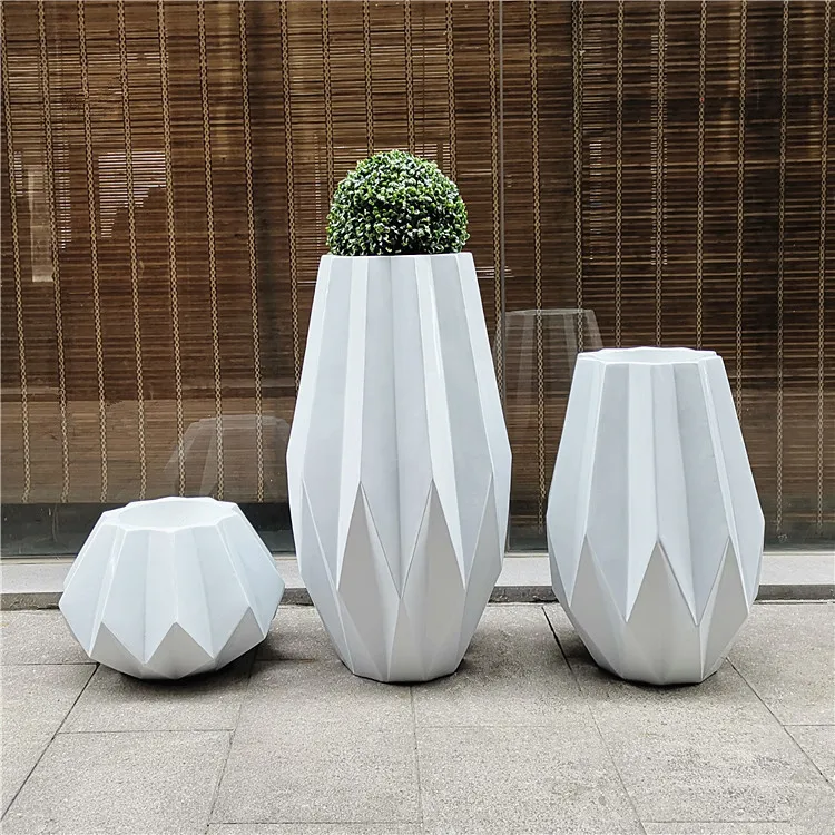 European style fiberglass origami shaped floor vase company reception desk landscape decoration floral landscape decoration