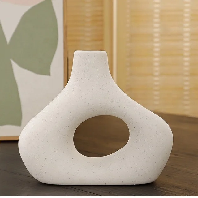 Eco-friendly high quality handmade elegant ceramic flower vases home ornament Nordic minimalism porcelain circular donut Vase