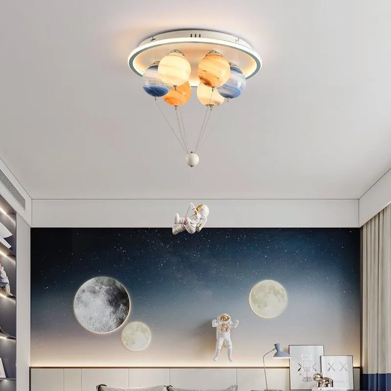 Modern Astronaut Star Led Pendant Lamp Iron Ceiling Chandelier E27 Bulb Acrylic Pendant Light Nordic Kids Lamp