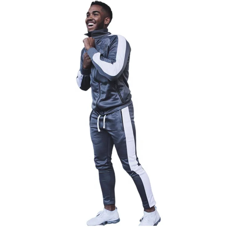 Мужской спортивный костюм для бега на