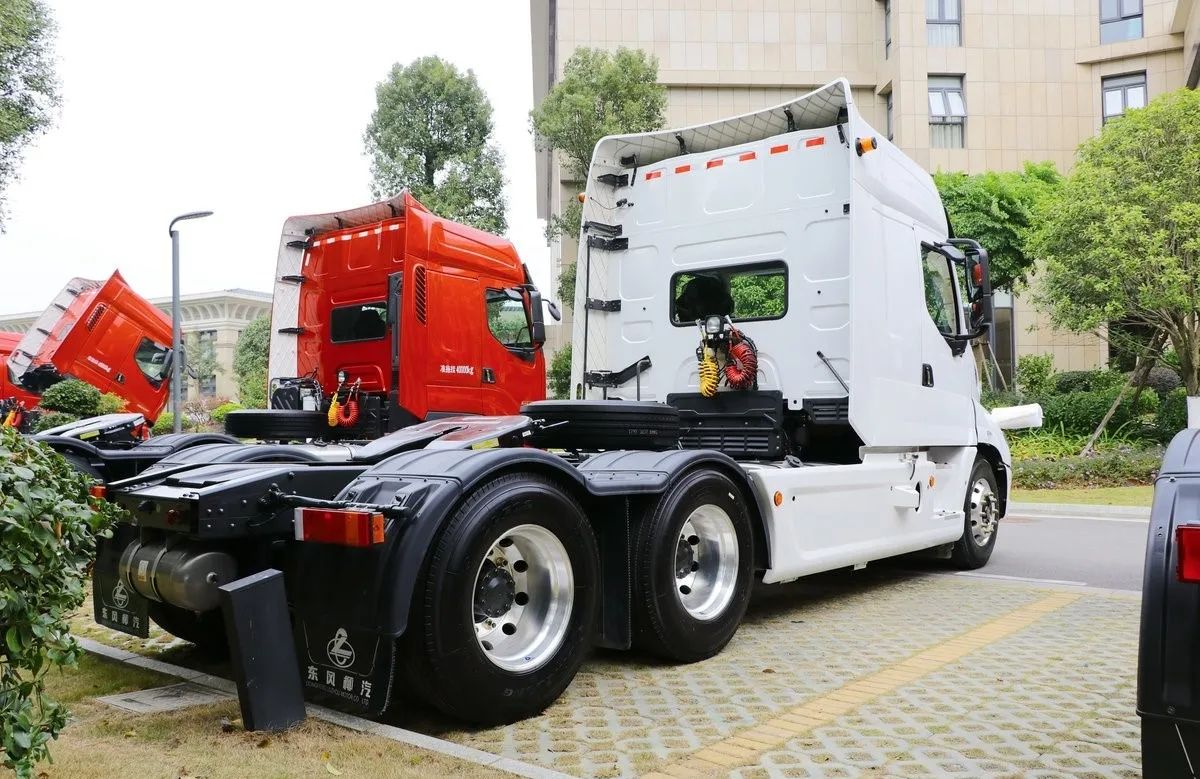 6x4 новая головка тягача Dongfeng для перевозки полуприцепов T7