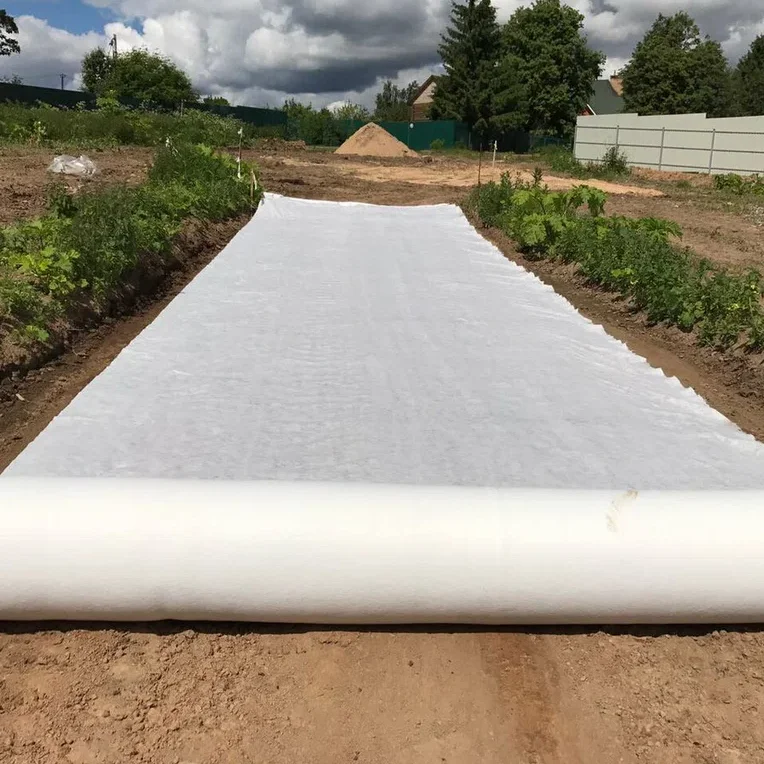 600g 300g 200g Good price PET PP Geotextile Short nonwoven geotextile for agriculture