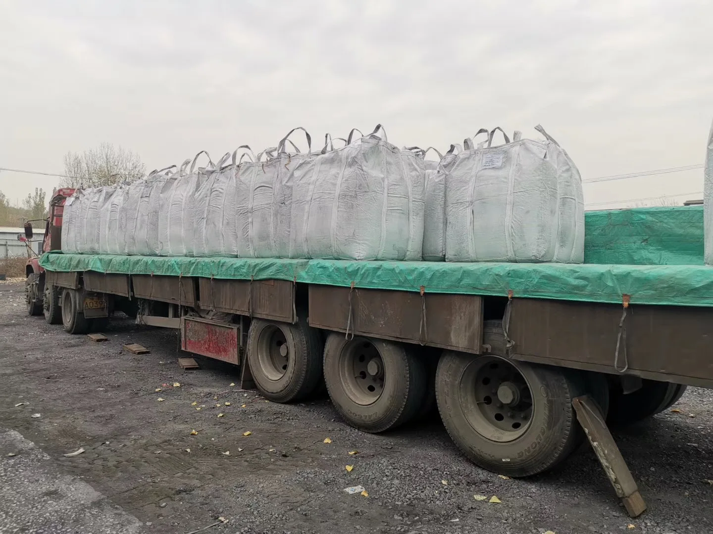 graphite fines sulfur 0.03% graphite petroleum coke Artificial Graphite GPC factory