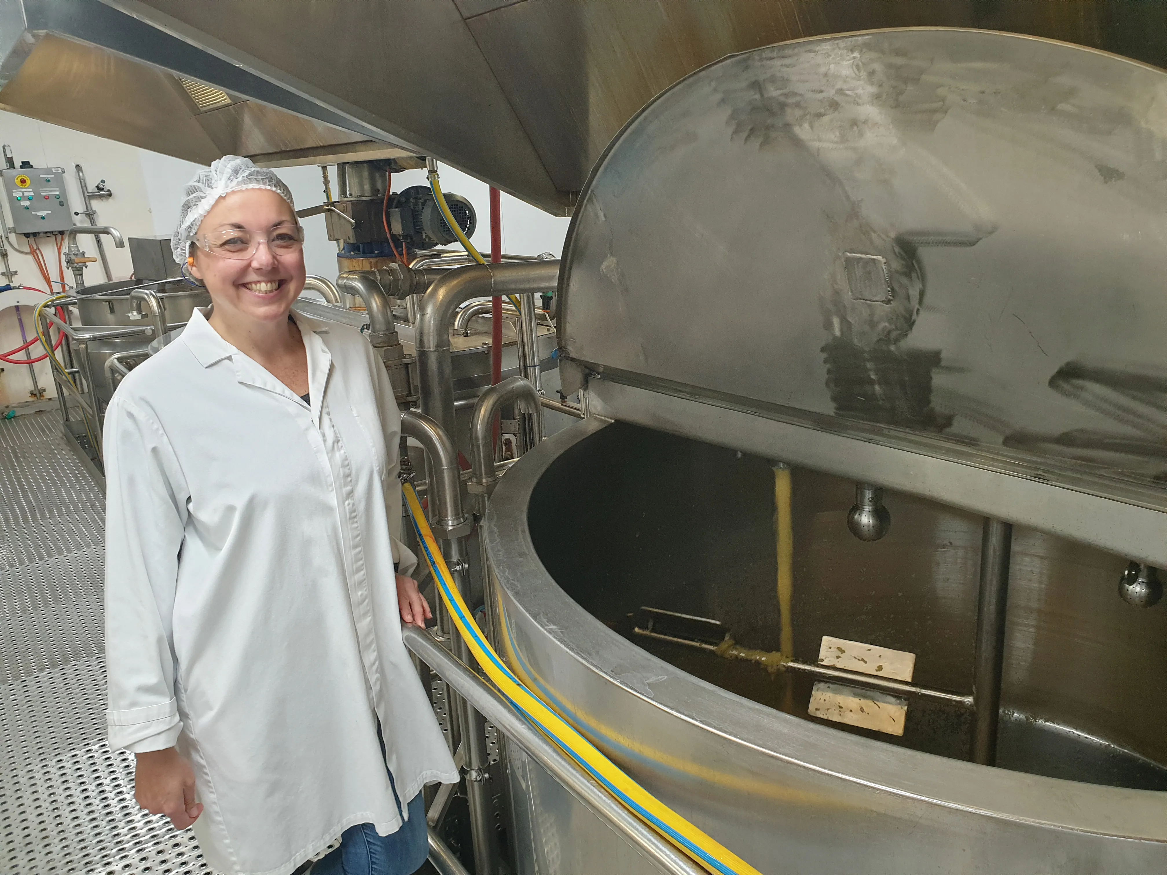 Whole  Dish Bbq Cottage Cheese Sour Highlights Seasoning Smokey Flavours Mustard With Beef Delicious Sauce From Australia