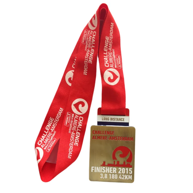 Новая дешевая оптовая продажа Die-cast Custom Making Awards металлическая спортивная медаль