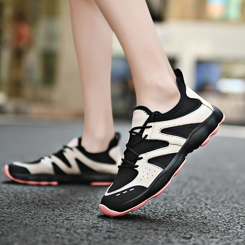 
2021 New Fashion Unisex Beach Aqua Shoes women Breathable Water Sports Shoes summer beach sandals upstream aqua shoe 