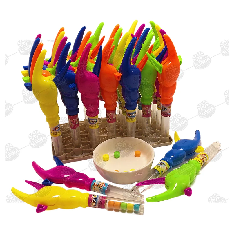 Best price halal funny Giant crab clip toy candy colorful mixed fruity flavor tablet candy cartoon shape candy toys tray packing