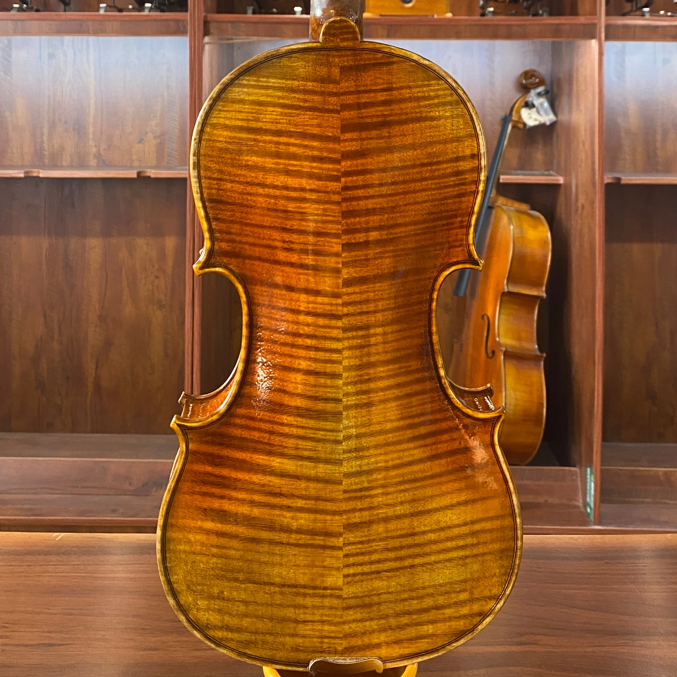 Best selling guarneri model professional violin made of aged Italian spruce top