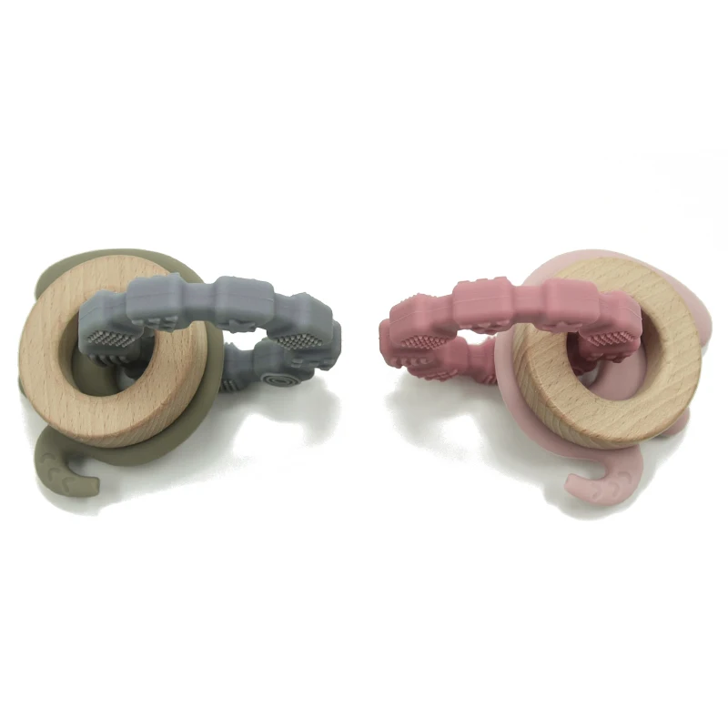 Wholesale 2021 baby elephant shape animal silicone teethers bracelet  beech wood wooden teething ring sensory toys bpa free