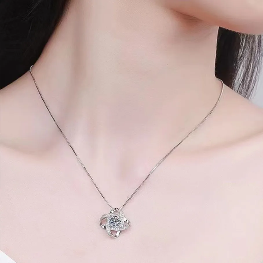 Valentine Mother Day Wholesale Zircon Crystal Love Knot Pendant Jewelry Necklace