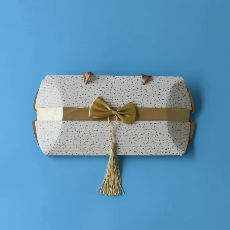 Creative design Gift box Pillow shape box surface texture easy to assemble and handle bow decoration box candy gift