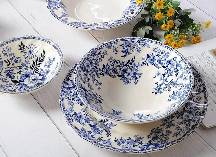 Wholesale Nordic Blue and White Underglaze Ceramic Dinner Plate and Cooffe set