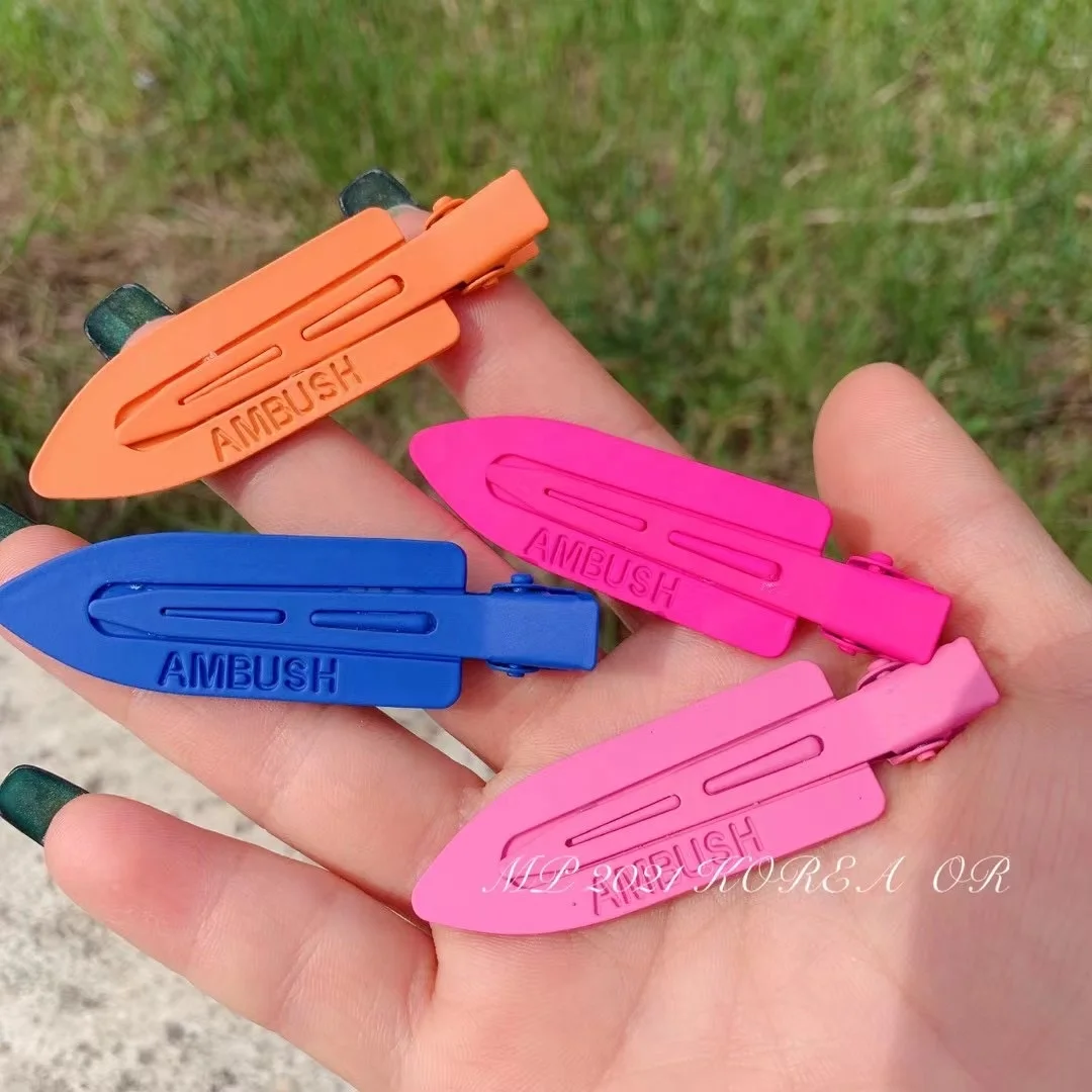 
2021 Wholesale Customised Flat Metal Seamless Hair Styling Salon No Bend No Crease Make up Hair Clip Custom Logo Name Hair Pins 