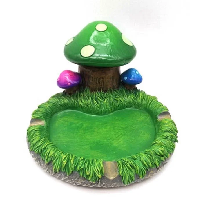Wholesale new design resin mushroom round shape resin craft smoking ashtray with cigarette holder creative ash tray