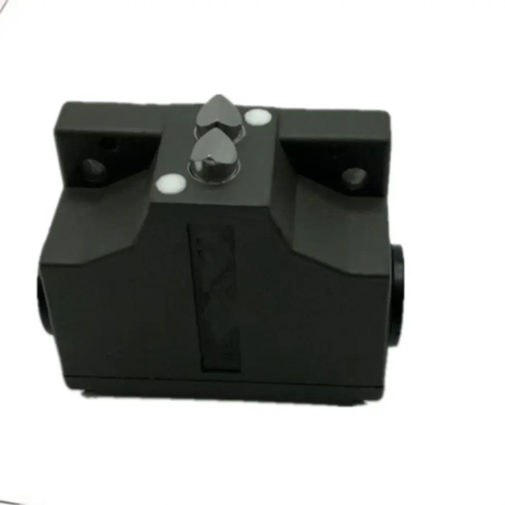 Mechanical multiple position limit switch BNS 813-B02-E12-61-A-10-01