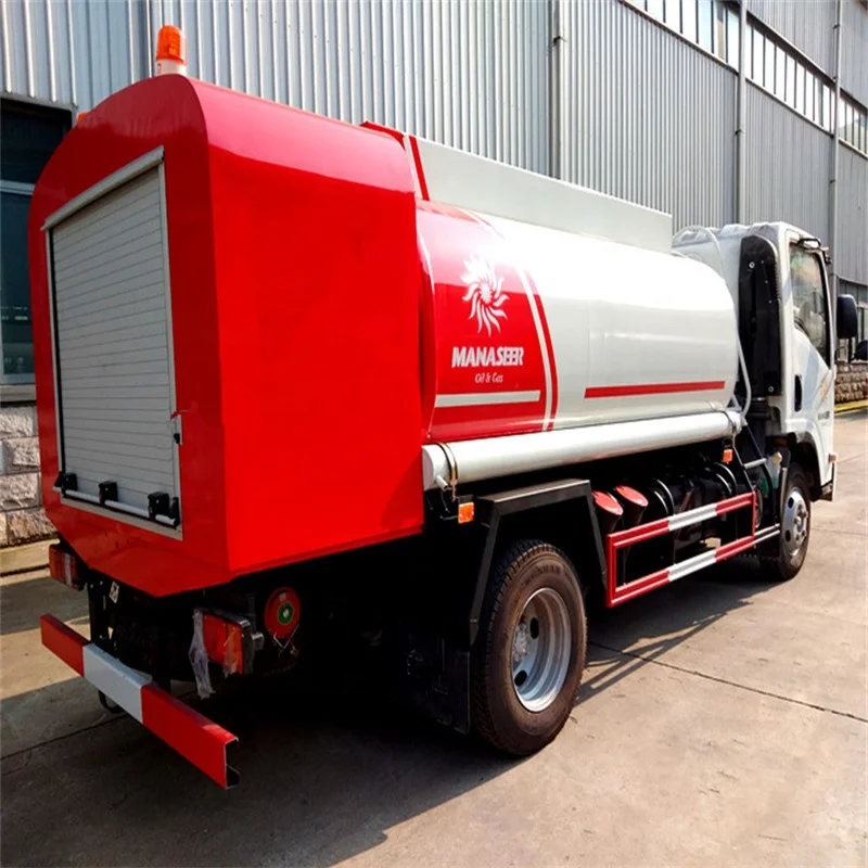 Isuzu 4*2 5 Cbm/5000 Liter Fuel Oil Refueling Dispenser Tank Tanker Truck