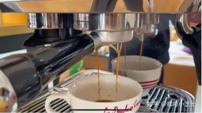 Professional 19 Bar Electric commercial Stainless Steel Coffee Machine with Milk Steamer Capsule Coffee Maker Automatic 2 in 1