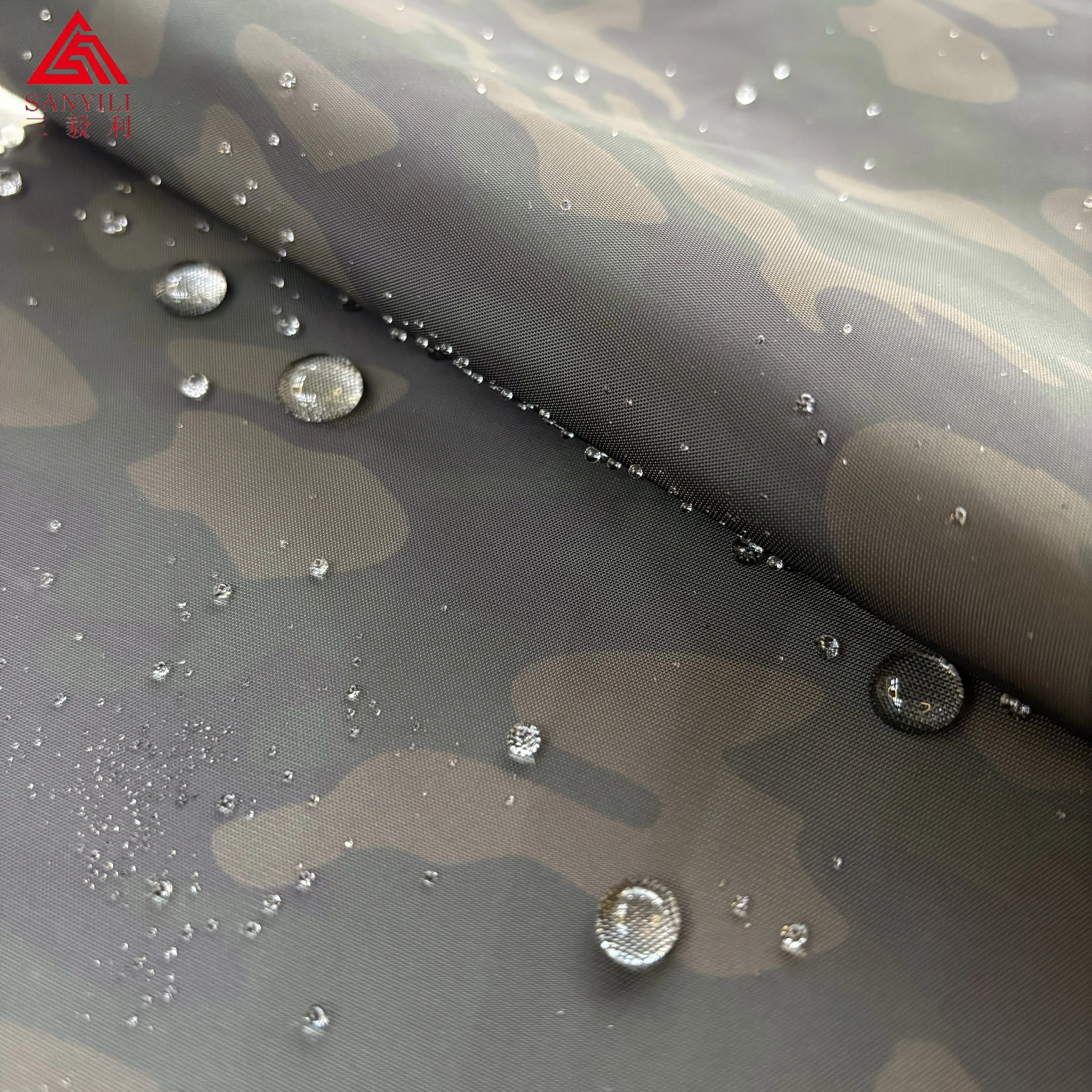 Imitation memory fabric Camouflage printed fabric PA coated lining down proof coating waterproof for winter jacket