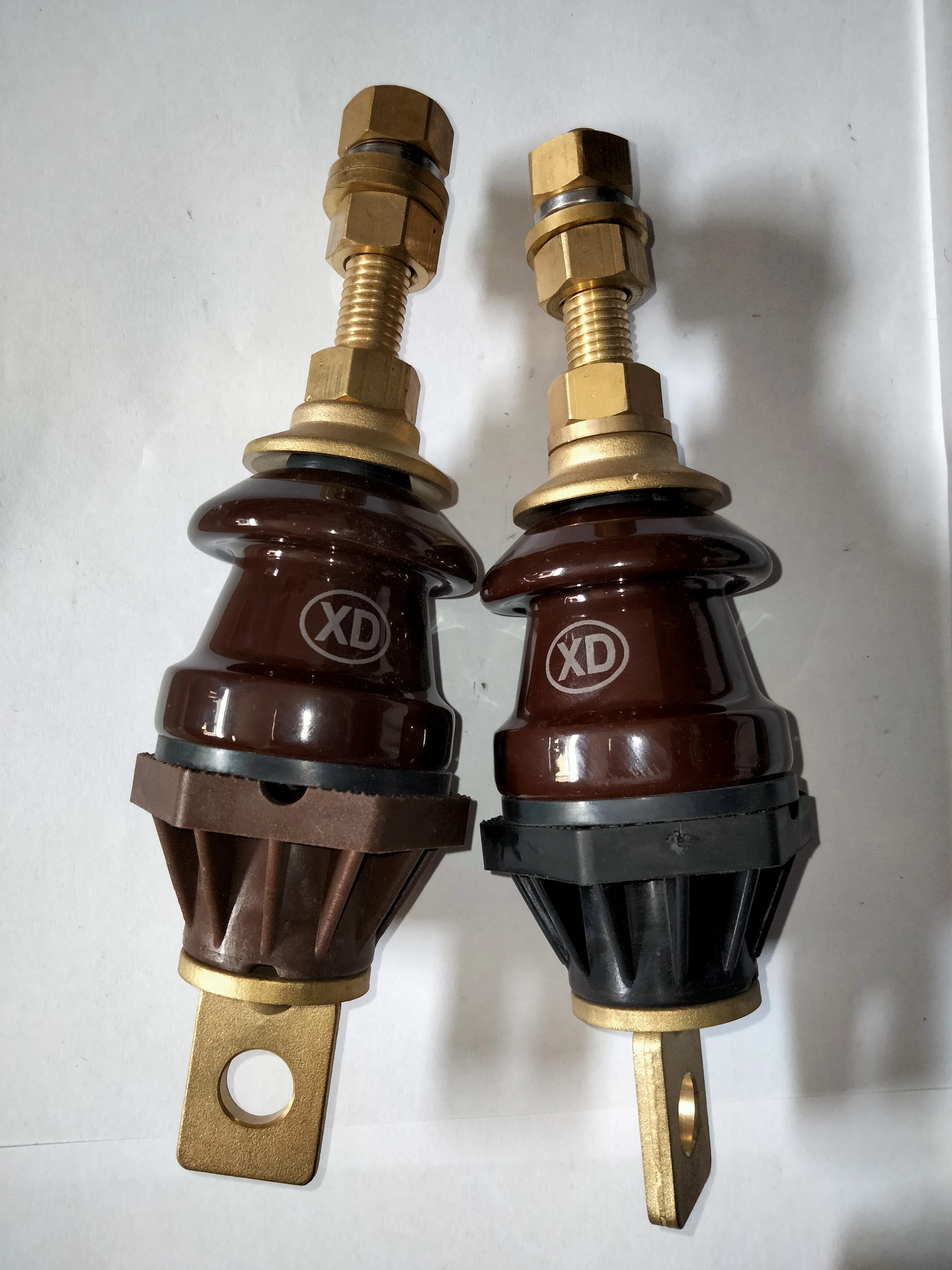 Good Quality EN Standard 1KV/3150A Porcelain Transformer Bushing Insulator For Distribution Transformer