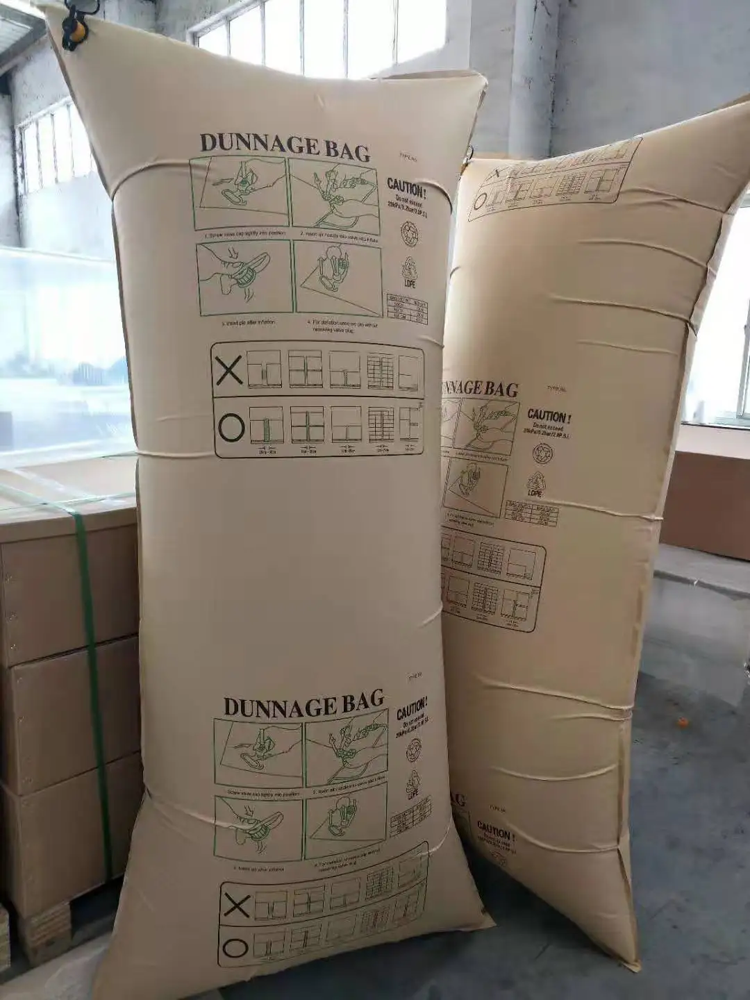 Kraft Paper Manufacturer Directly Supply Dunnage Air Bag For Trucks Transportation