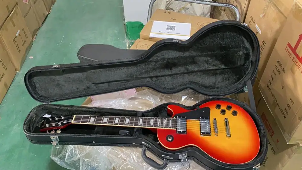 OEM Electric Guitar Hard Case for LP Style Leather  Guitar Hard Shell Lockable Made in China