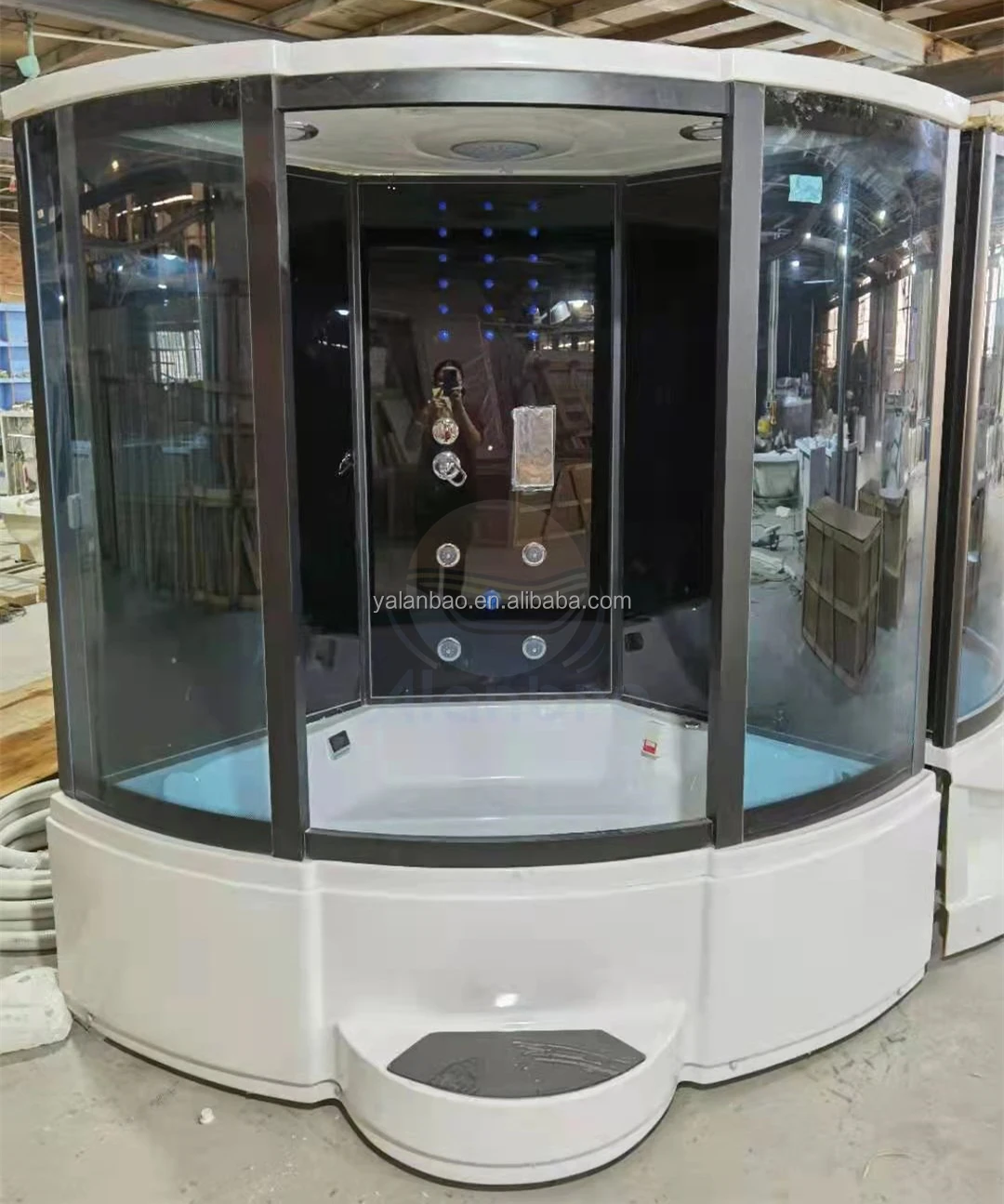 Современный дизайн огромное закаленное стекло паровая баня массажная душевая кабина двойной паровой душ