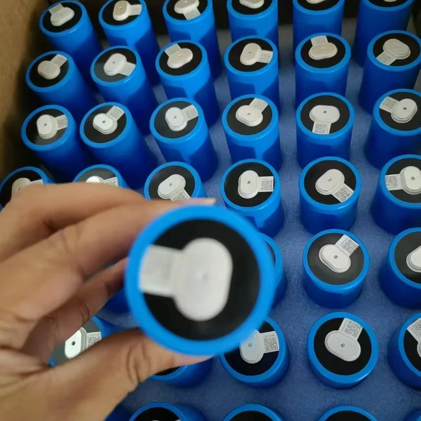 Brand New 33140 3.2v 15Ah LIFEPO4 Battery Cells Lithium Iron Phosphate Cell 15Ah High Rate Cylindrical Batteries 33140 15000mAh