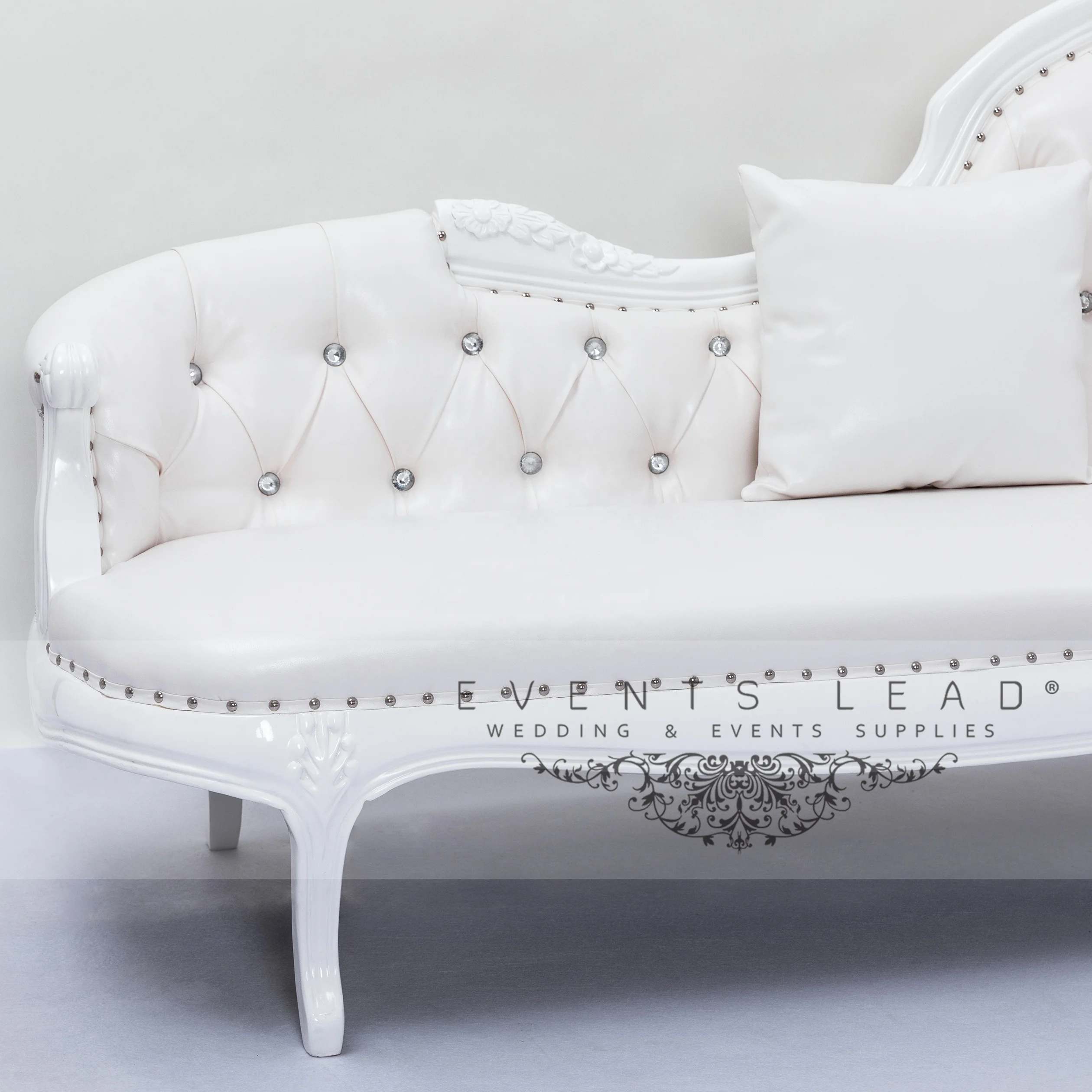 Latest Designed High Quality Event Furniture Noble Elegant White Acrylic Wedding Sofa