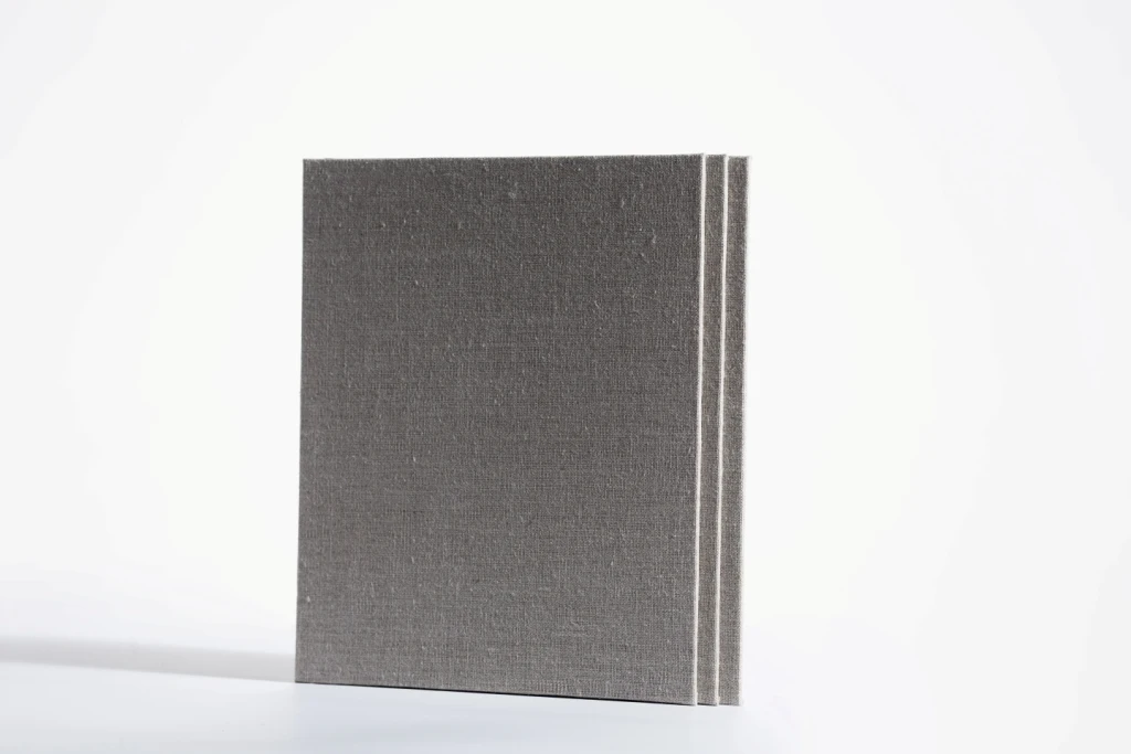 
Pure Linen with transparent coating in 346gsm canvas panels or canvas boards for painting 