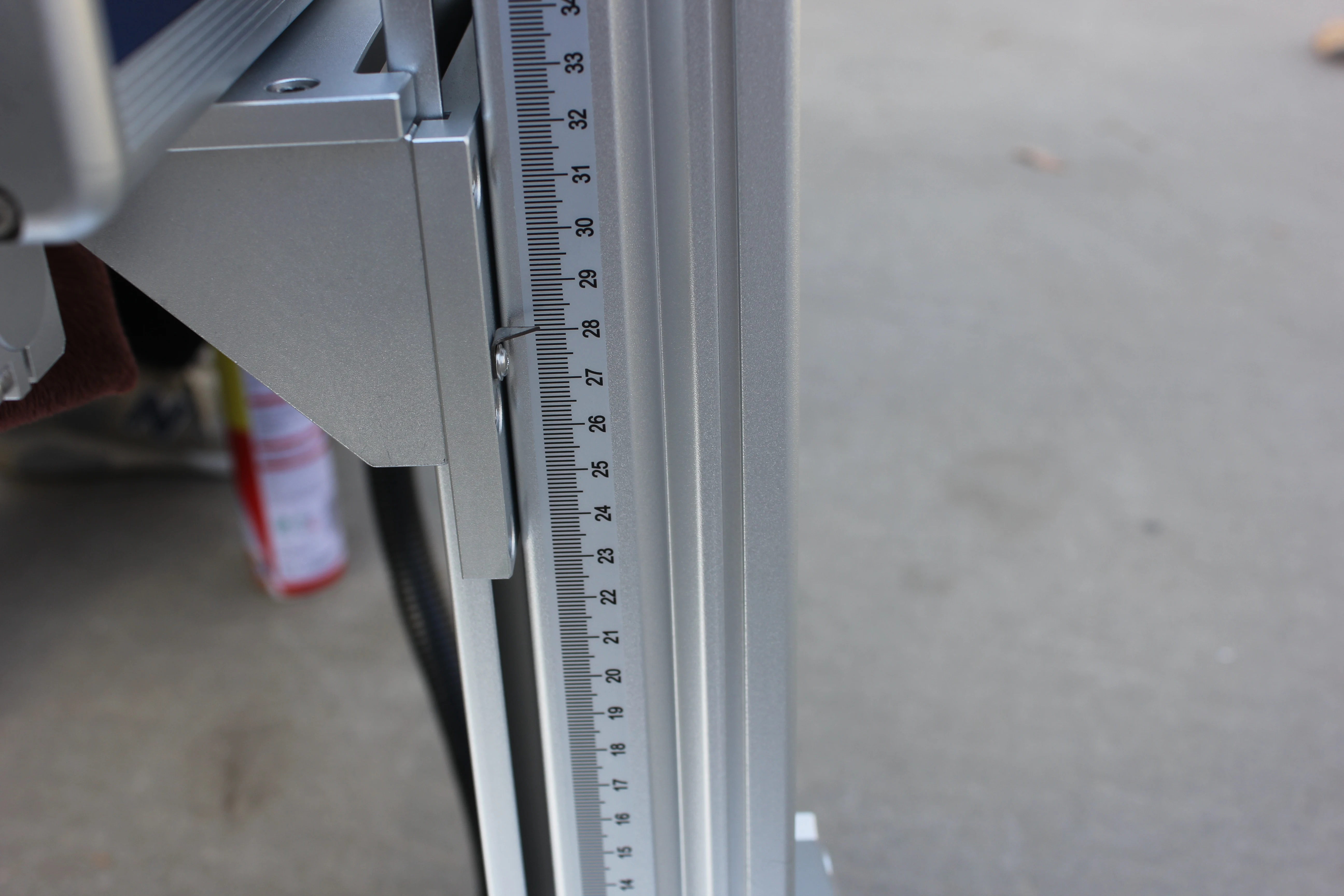 Cheapest Portable 3D 30w 50w 80w Jpt Raycus Mopa Engraver Rotary Fiber Laser Engraving Marking Machine