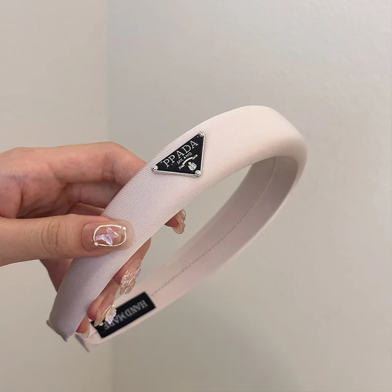 Luxury Beautiful Elegant Design Logo P Brand Girls Ladies Hairbands Accessories Wide 3cm Sponge Headband For Women