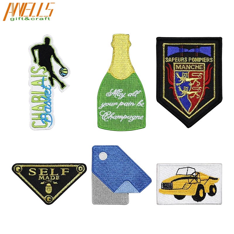 Embroidered Iron-On Patch Letters Badge College Park Artist Space Featured Rock Bands Movie Anime Da Culture Hat Travel Applique