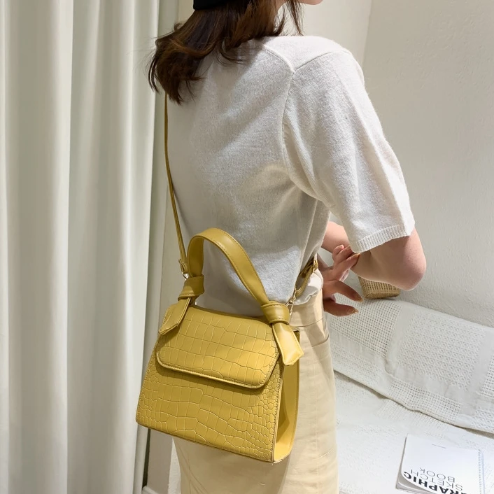 2022 New Designer Small Jelly Girls PU Leather Shoulder Bags Ladies Cross Body Purses Sling Bags Women Kids Handbags