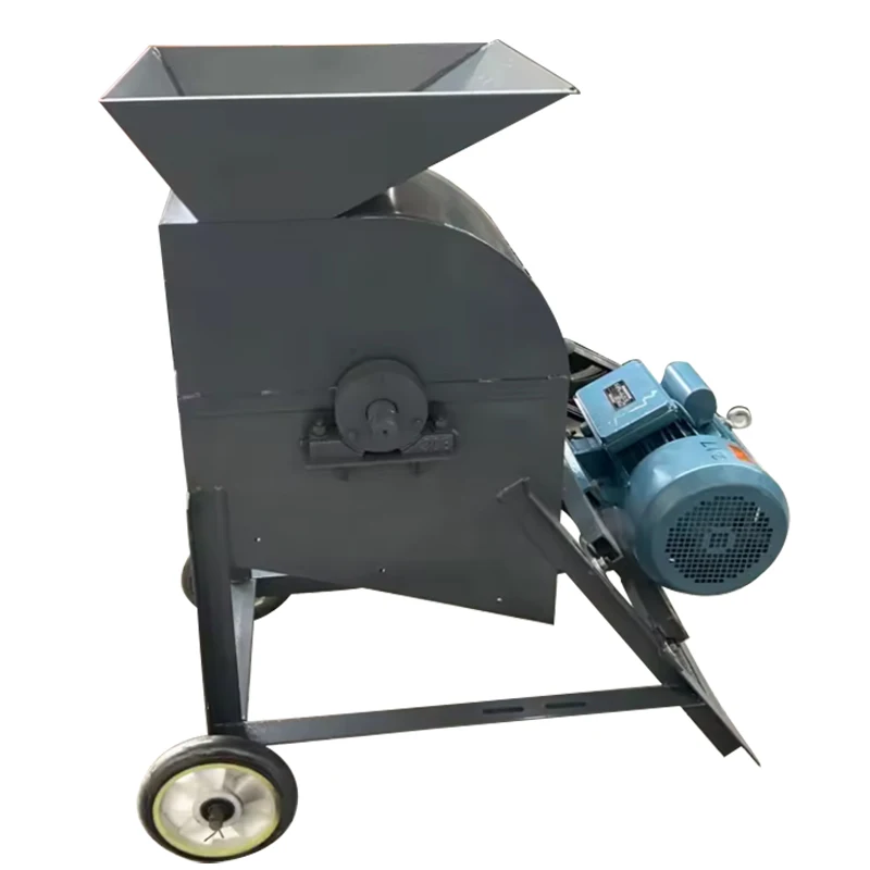 Mobile crawler soil breaker Clay seedling cultivation Clay frozen soil crusher Organic fertilizer nutrient soil silt machine