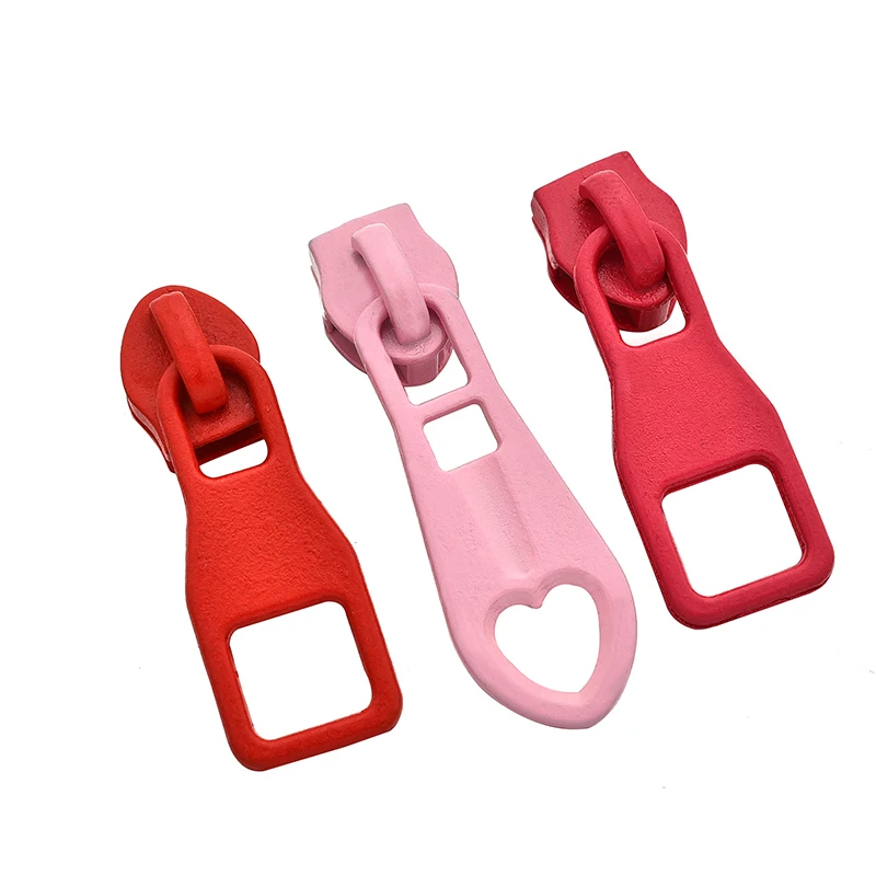 High Quality Auto-lock Stock Design Red Nickel-plated Zip Puller
