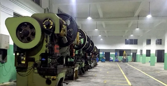 766 Wholesale Price Cooling System Water Pump Auto Parts Pump Water Pump For Nissan Almera N16 Primera Sunny OEM 21010-4M526